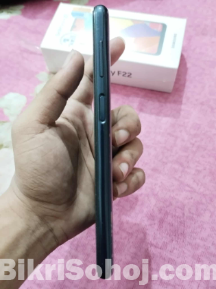 Samsung galaxy f22